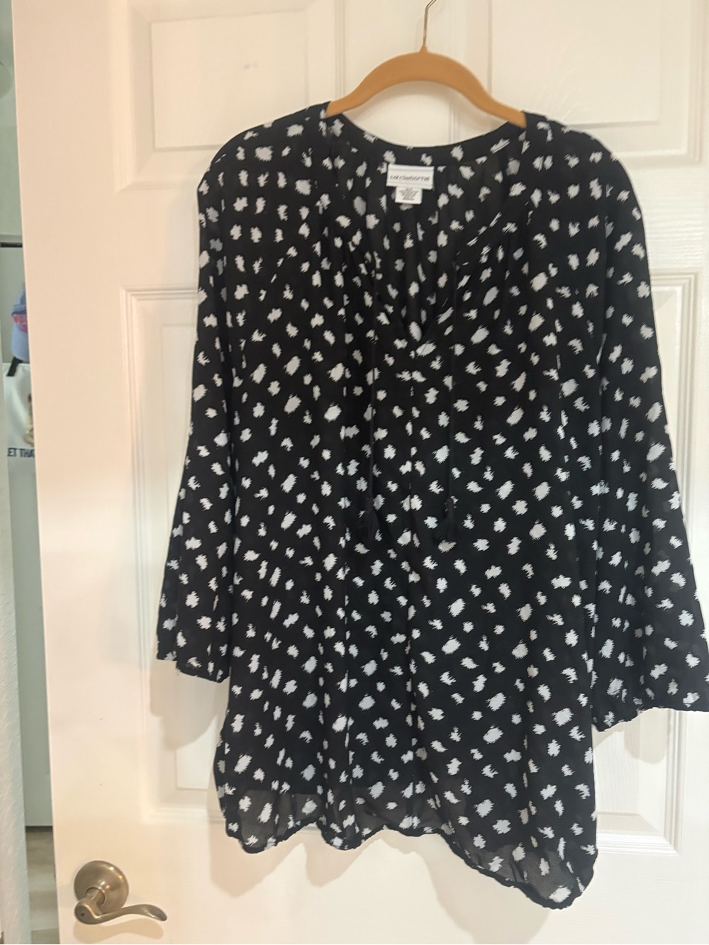 Liz Claiborne XLT Black White Print 3/4 Sleeve Elastic Hem Blouse